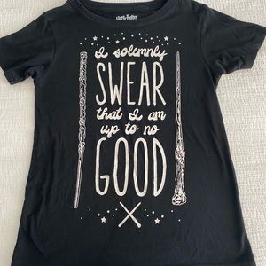 Harry Potter theme shirt. Size XS/ youth16
